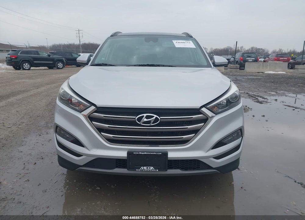 2016 HYUNDAI TUCSON LIMITED VIN: KM8J3CA23GU201225