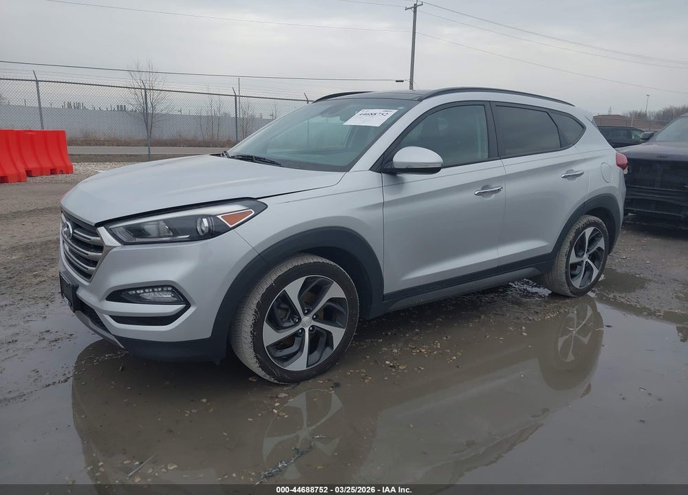 2016 HYUNDAI TUCSON LIMITED VIN: KM8J3CA23GU201225