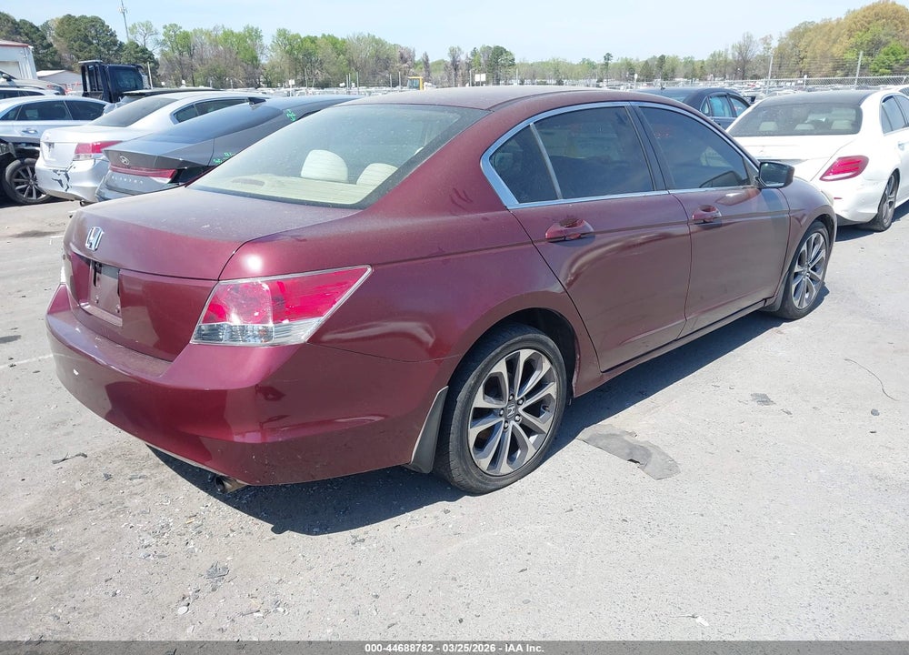 2008 HONDA ACCORD 2.4 LX VIN: JHMCP26398C008547