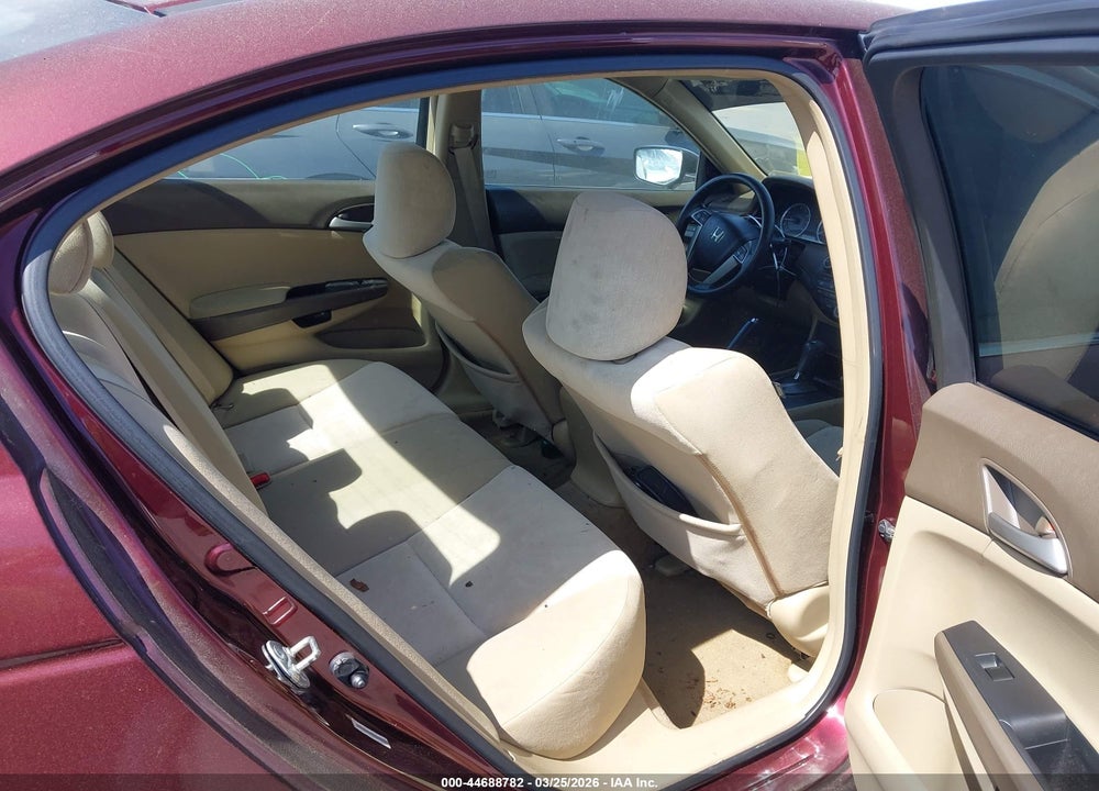 2008 HONDA ACCORD 2.4 LX VIN: JHMCP26398C008547