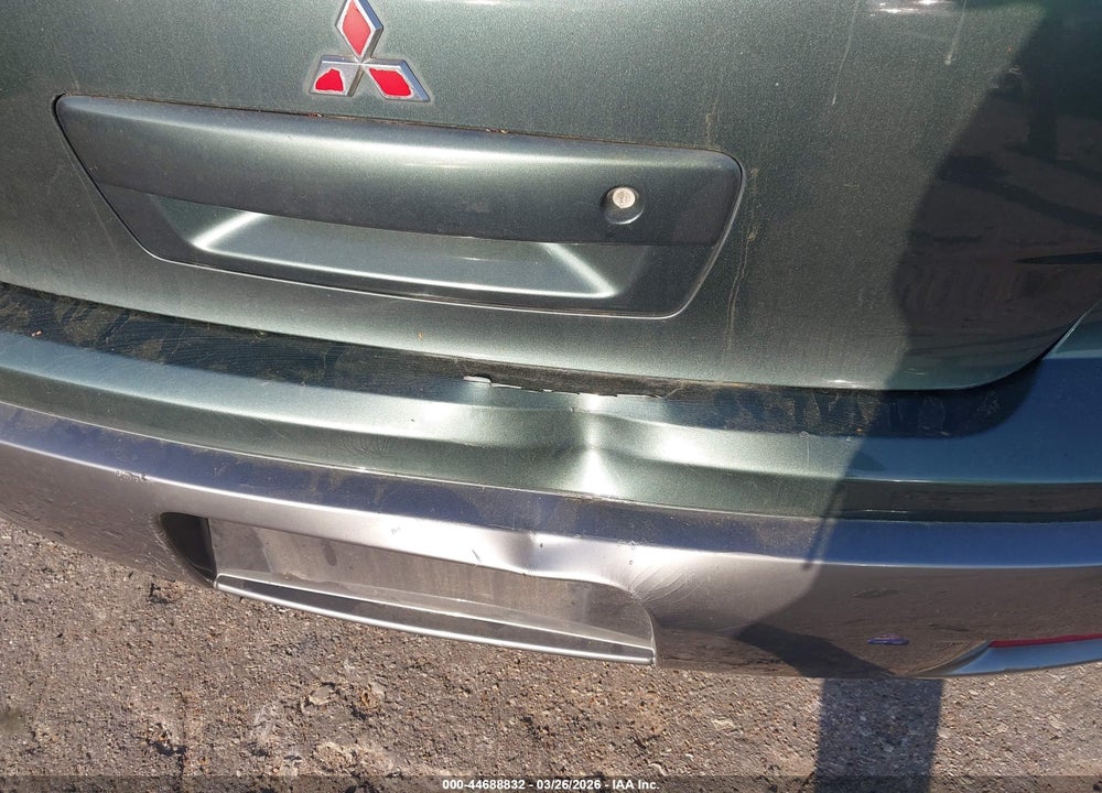 2005 MITSUBISHI OUTLANDER XLS VIN: JA4LX41FX5U038302