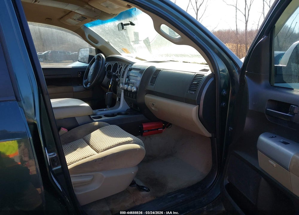 2007 TOYOTA TUNDRA SR5 5.7L V8 VIN: 5TFBV54177X011637