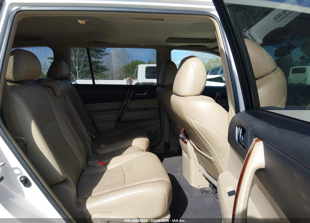 2013 TOYOTA HIGHLANDER LIMITED V6 VIN: 5TDYK3EH8DS126669