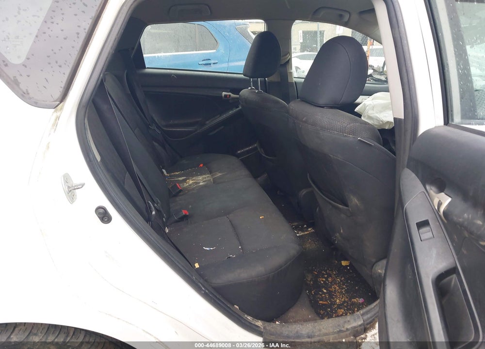 2010 PONTIAC VIBE VIN: 5Y2SP6E86AZ414810