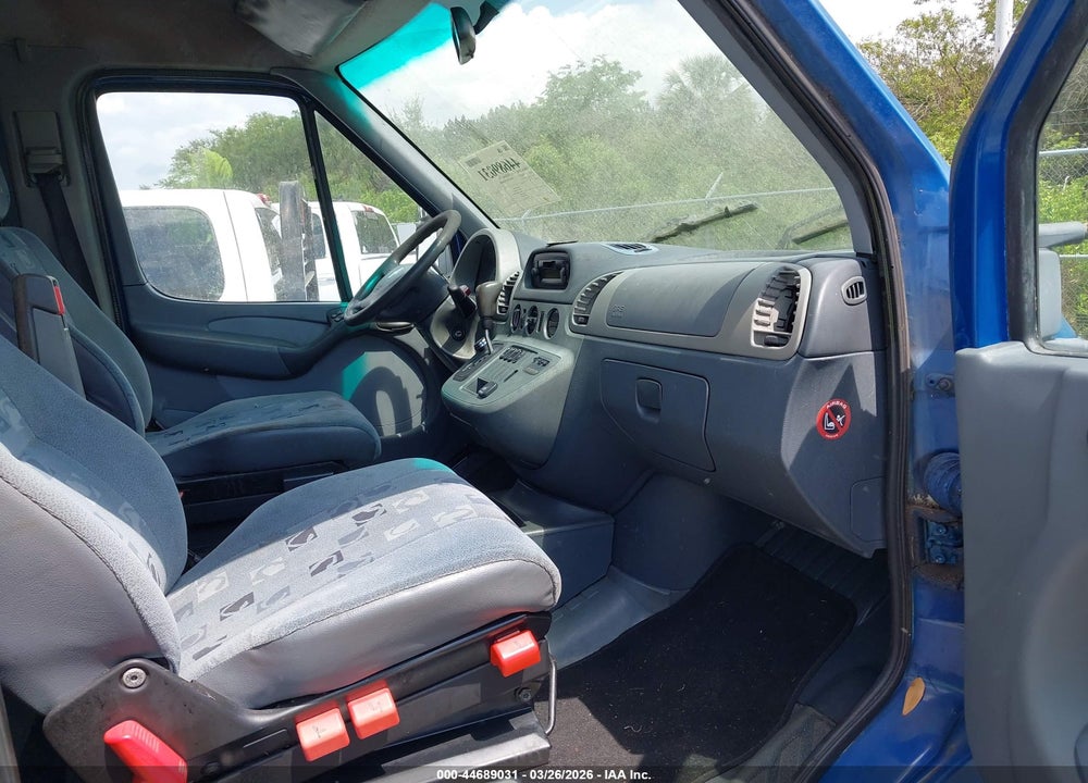 2005 DODGE SPRINTER WAGON 2500 SHC VIN: WD5PD644255714159