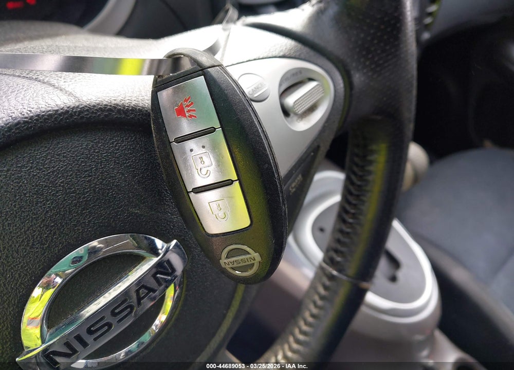 2011 NISSAN JUKE SV VIN: JN8AF5MV7BT018491