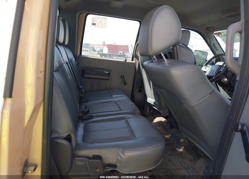 2011 FORD F-350 XL VIN: 1FT8W3A65BEC07401