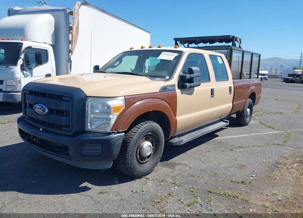 2011 FORD F-350 XL VIN: 1FT8W3A65BEC07401