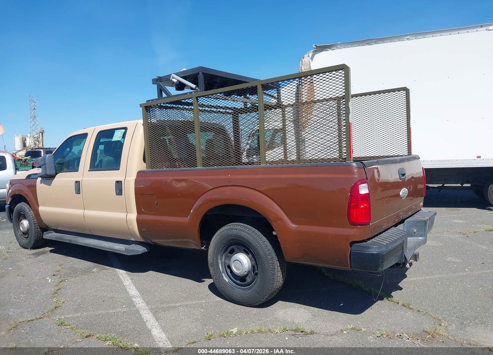 2011 FORD F-350 XL VIN: 1FT8W3A65BEC07401