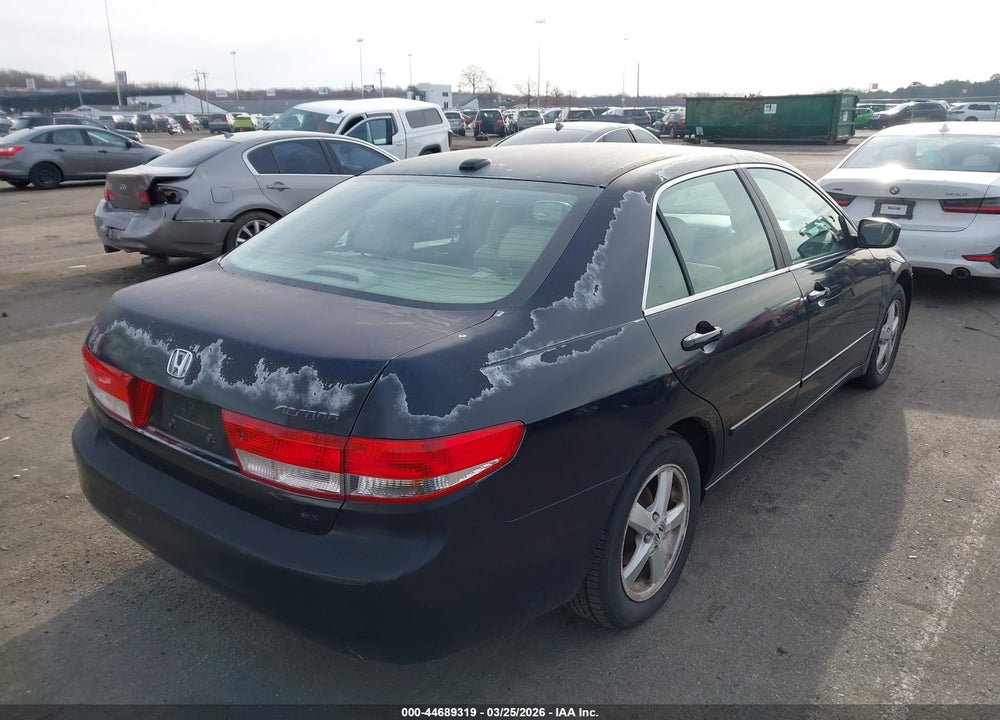 2004 HONDA ACCORD 2.4 EX VIN: 1HGCM568X4A027297