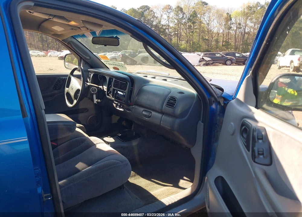2000 DODGE DAKOTA SLT/SPORT VIN: 1B7GL2AN6YS671331