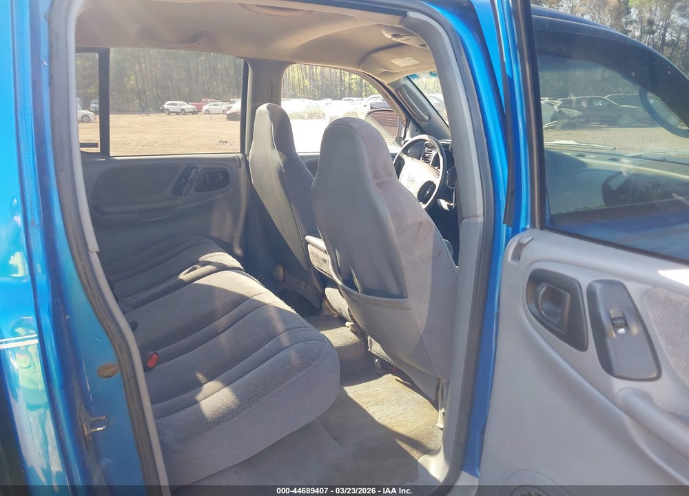 2000 DODGE DAKOTA SLT/SPORT VIN: 1B7GL2AN6YS671331