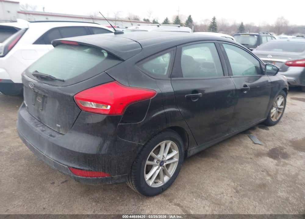 2018 FORD FOCUS SE VIN: 1FADP3K20JL331874
