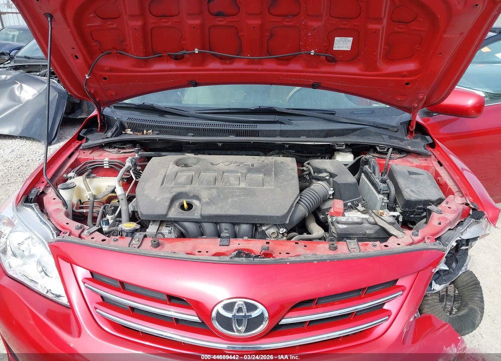 2013 TOYOTA COROLLA LE VIN: 2T1BU4EE4DC015752