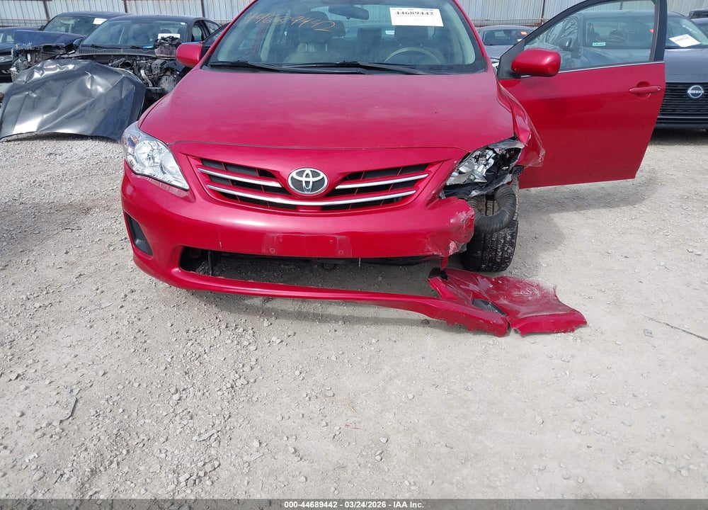 2013 TOYOTA COROLLA LE VIN: 2T1BU4EE4DC015752