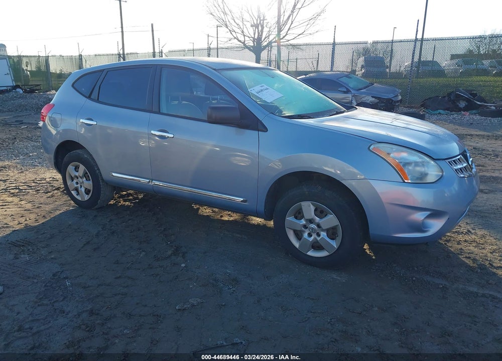 2014 NISSAN ROGUE SELECT S VIN: JN8AS5MV1EW201240