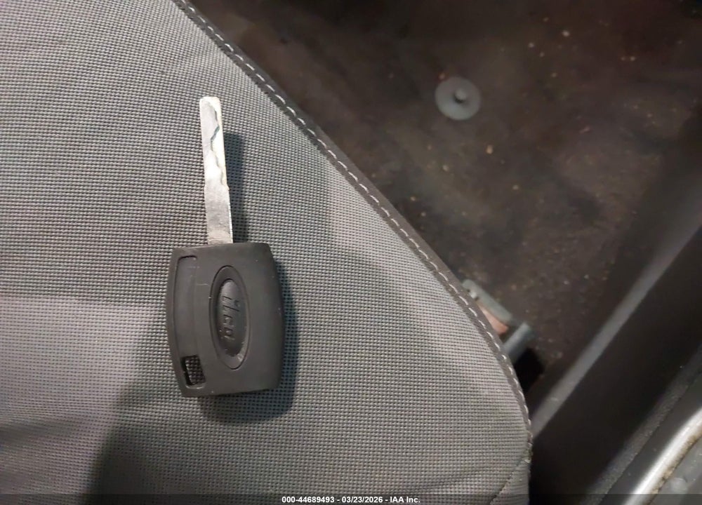 2016 FORD ESCAPE SE VIN: 1FMCU9GX0GUB38130