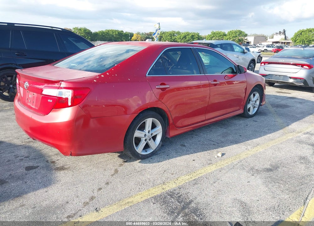 2012 TOYOTA CAMRY SE VIN: 4T1BF1FK5CU540135