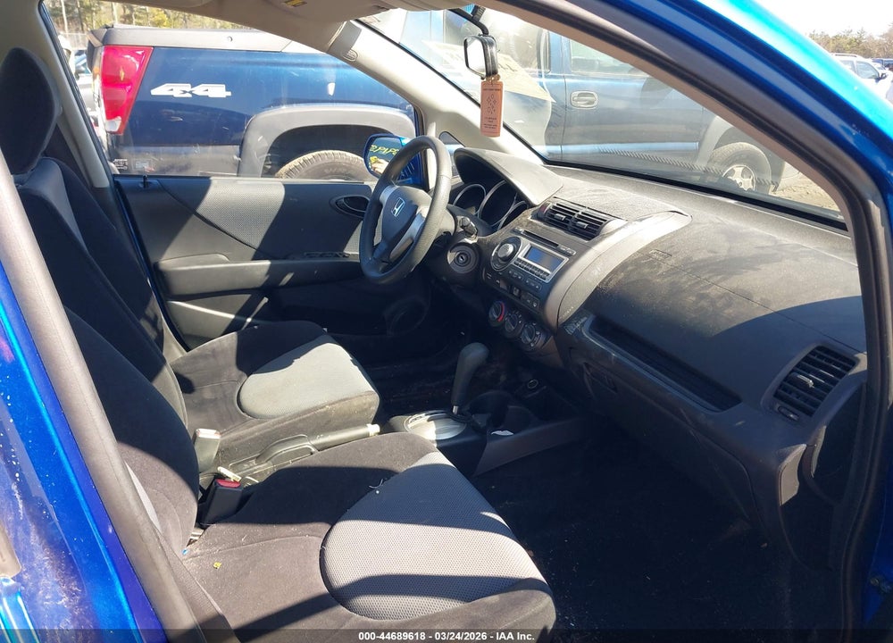 2007 HONDA FIT VIN: JHMGD38417S009394
