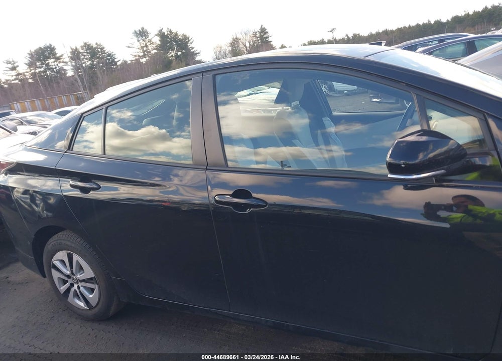 2017 TOYOTA PRIUS FOUR VIN: JTDKARFU3H3048283