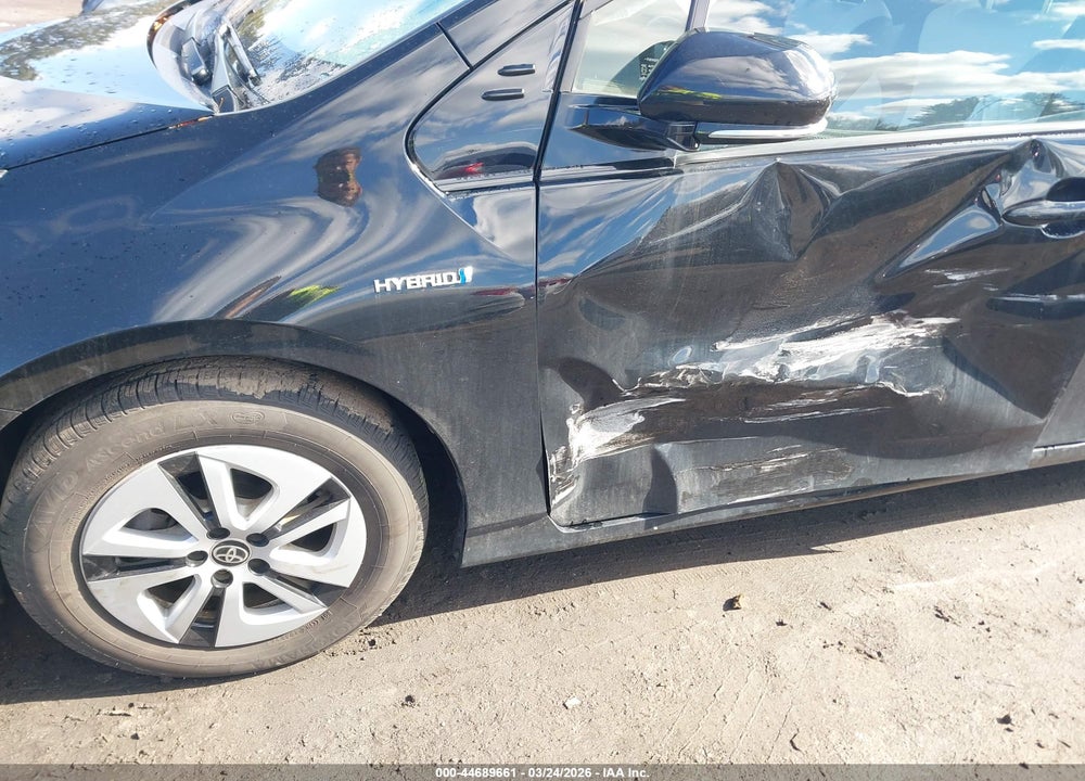 2017 TOYOTA PRIUS FOUR VIN: JTDKARFU3H3048283