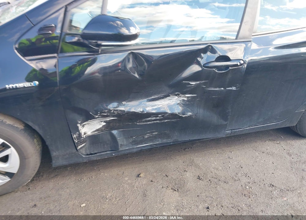 2017 TOYOTA PRIUS FOUR VIN: JTDKARFU3H3048283