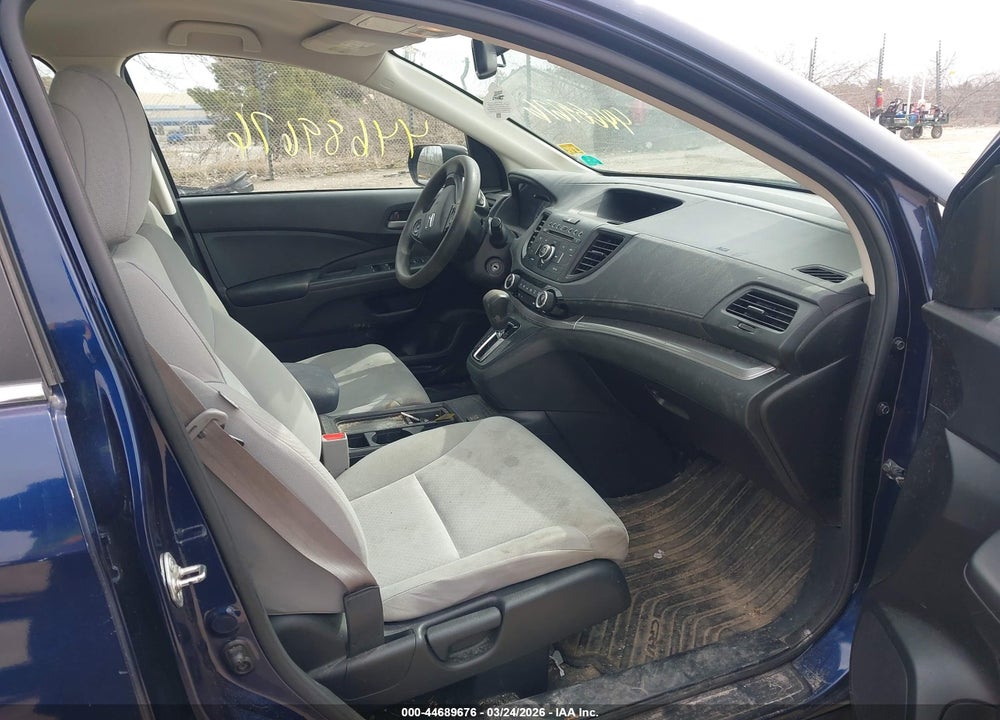2015 HONDA CR-V LX VIN: 3CZRM3H34FG708424