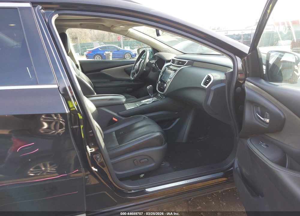 2017 NISSAN MURANO PLATINUM VIN: 5N1AZ2MH4HN176047