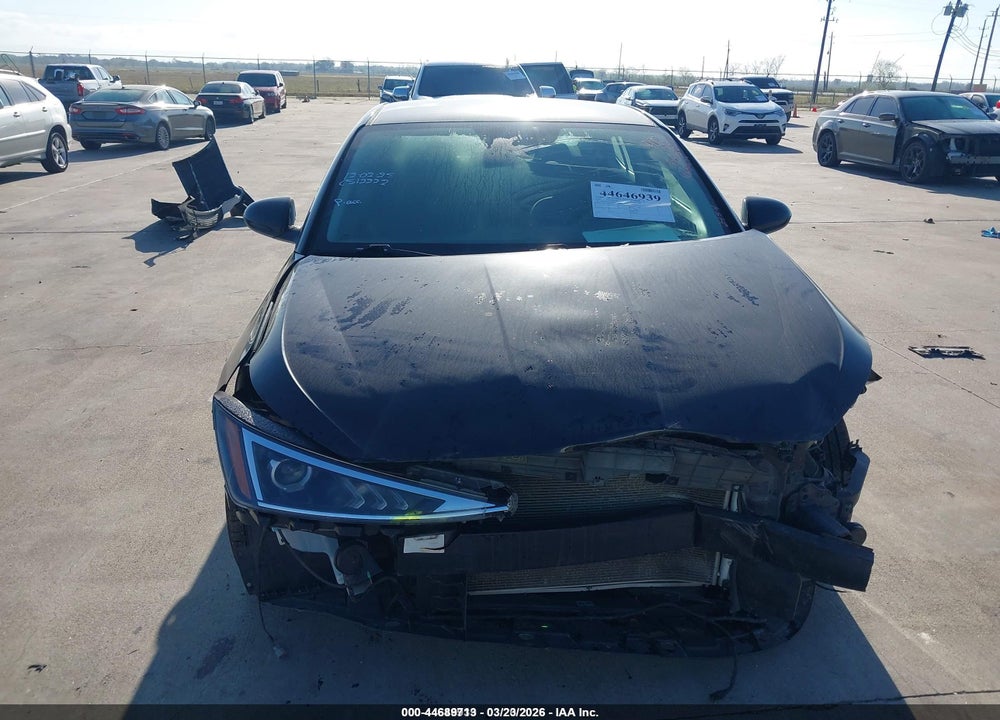 2020 HYUNDAI ELANTRA SE VIN: 5NPD74LF7LH602454
