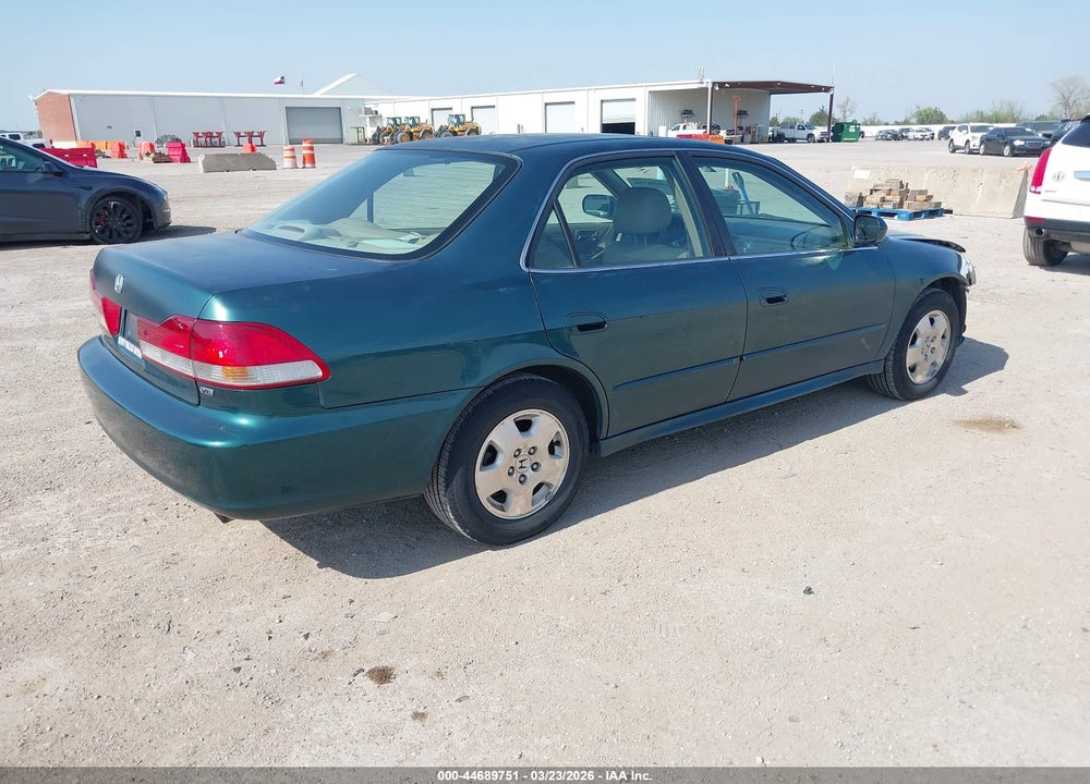 2002 HONDA ACCORD 3.0 EX VIN: 1HGCG16502A055113