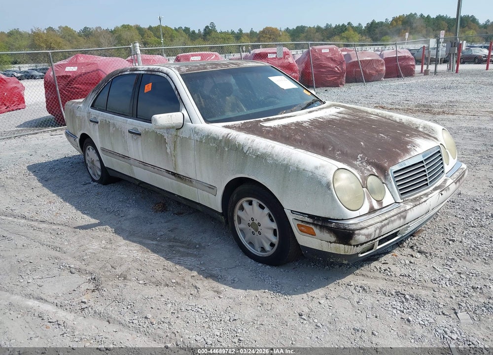 1996 MERCEDES-BENZ E 320 VIN: WDBJF55F9TJ022105