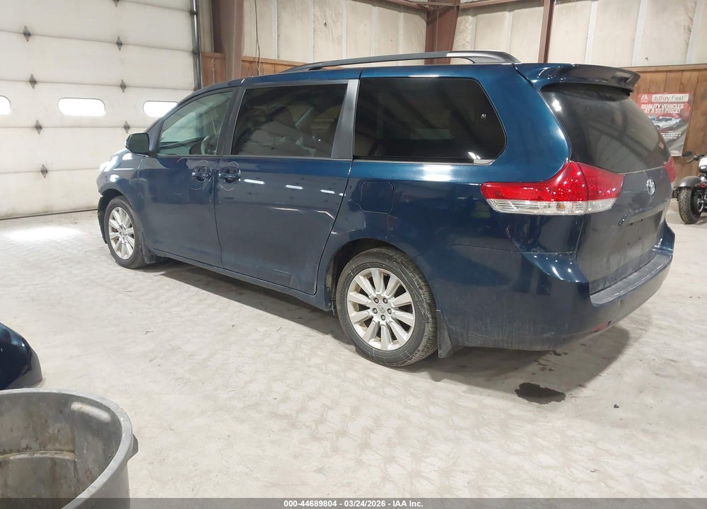 2012 TOYOTA SIENNA XLE 7 PASSENGER VIN: 5TDDK3DCXCS036328