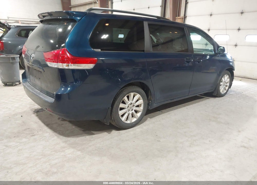 2012 TOYOTA SIENNA XLE 7 PASSENGER VIN: 5TDDK3DCXCS036328