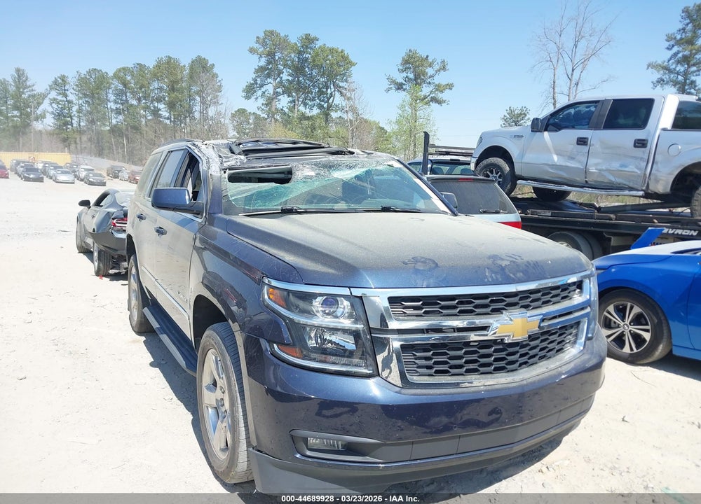 2017 CHEVROLET TAHOE LT VIN: 1GNSCBKC5HR262260