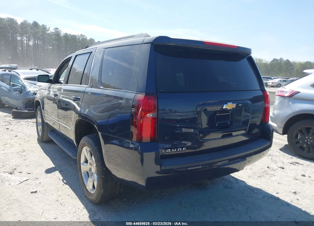 2017 CHEVROLET TAHOE LT VIN: 1GNSCBKC5HR262260