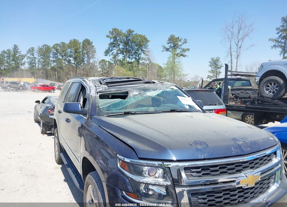 2017 CHEVROLET TAHOE LT VIN: 1GNSCBKC5HR262260