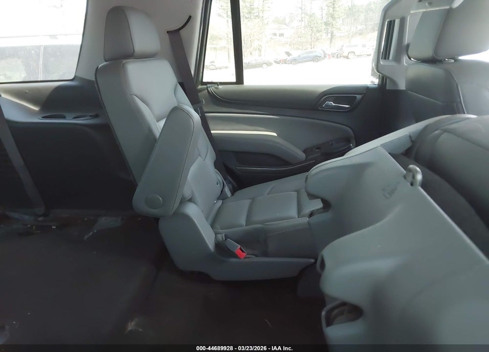 2017 CHEVROLET TAHOE LT VIN: 1GNSCBKC5HR262260