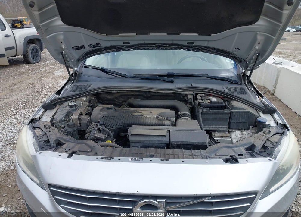 2014 VOLVO S60 T5 VIN: YV1612FSXE2294623