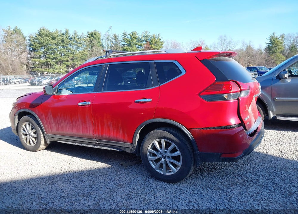 2017 NISSAN ROGUE SV VIN: JN8AT2MV1HW280103