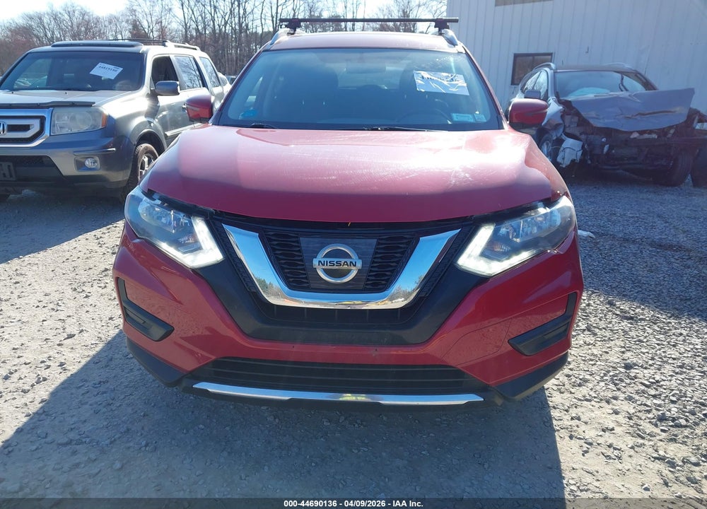 2017 NISSAN ROGUE SV VIN: JN8AT2MV1HW280103