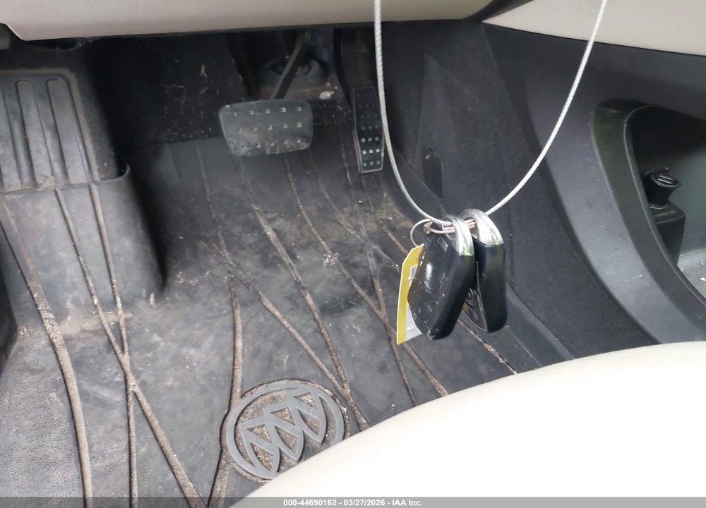 2018 BUICK ENCLAVE ESSENCE VIN: 5GAERBKW6JJ217106