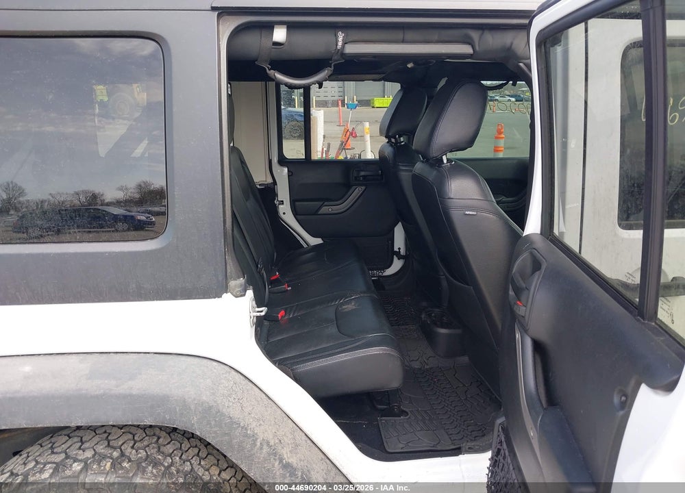 2017 JEEP WRANGLER UNLIMITED WILLY WHEELER 4X4 VIN: 1C4BJWDG8HL532560