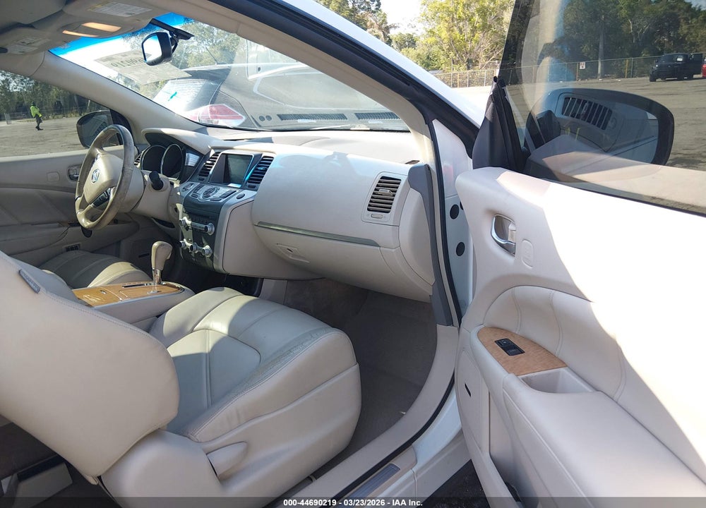 2014 NISSAN MURANO CROSSCABRIOLET VIN: JN8AZ1FY5EW302129