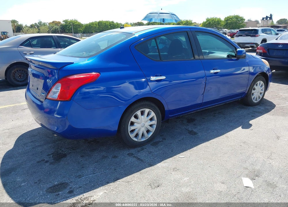 2014 NISSAN VERSA 1.6 SV VIN: 3N1CN7AP4EL801076