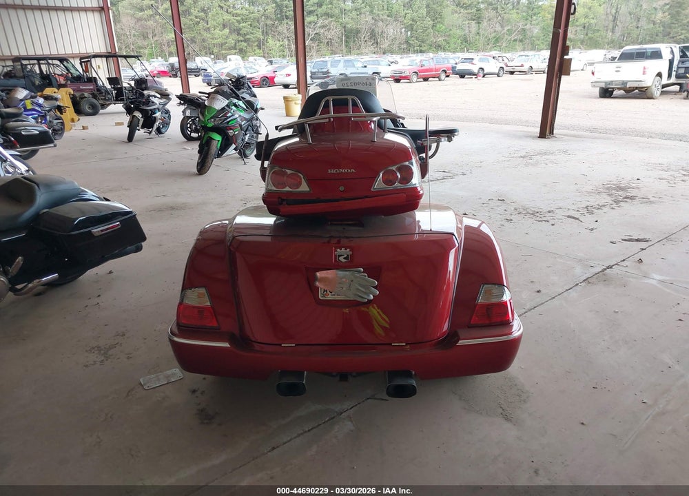 2008 HONDA GL1800 VIN: 1HFSC47F58A705292