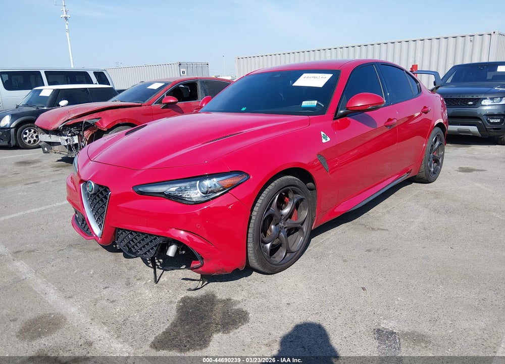 2018 ALFA ROMEO GIULIA QUADRIFOGLIO RWD VIN: ZARFAEAV0J7579455