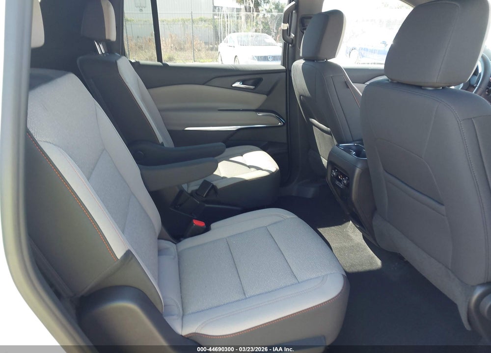 2026 CHEVROLET TRAVERSE FWD LT VIN: 1GNERGKS5TJ237379