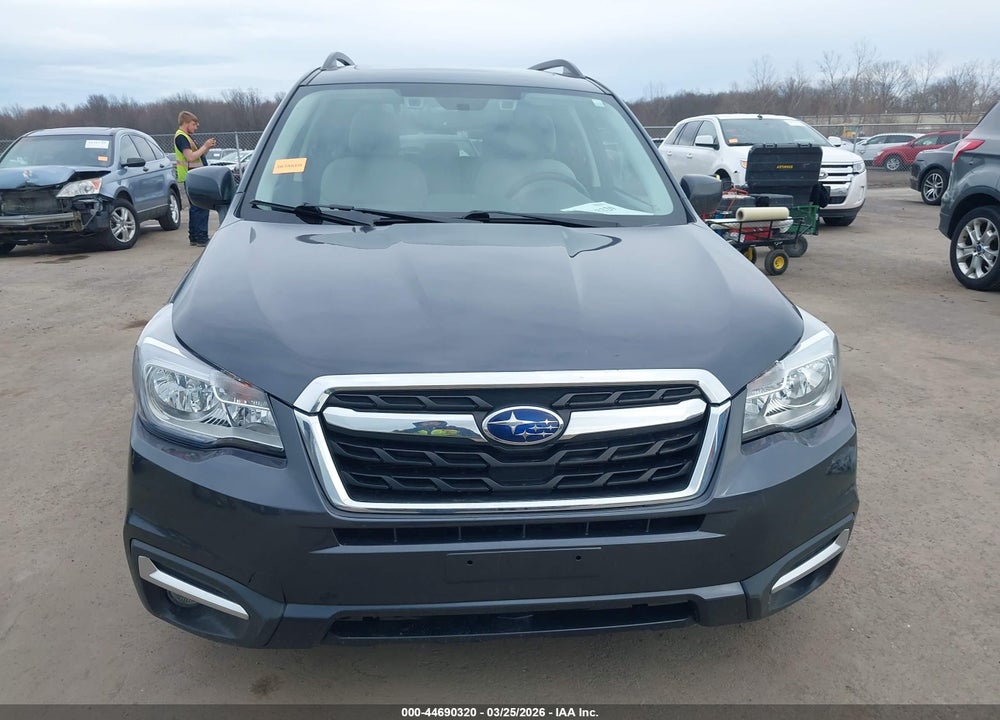 2018 SUBARU FORESTER 2.5I PREMIUM VIN: JF2SJAGCXJH601139