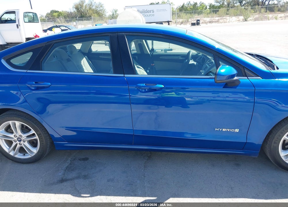 2018 FORD FUSION HYBRID S VIN: 3FA6P0UU2JR100806