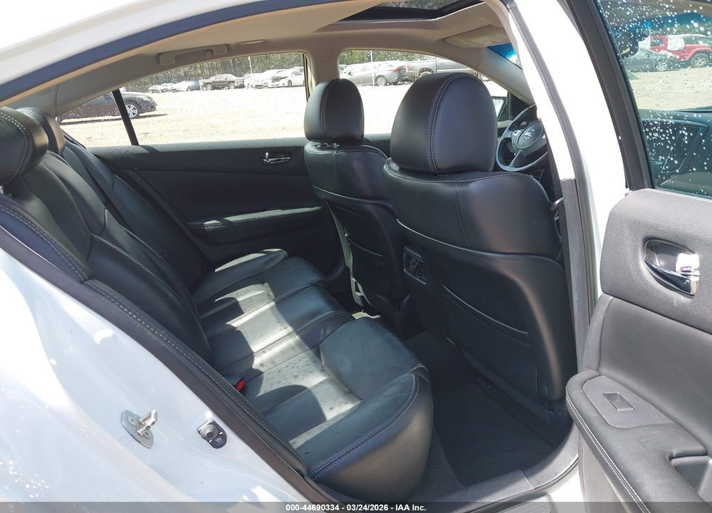2014 NISSAN MAXIMA 3.5 SV VIN: 1N4AA5AP2EC913929